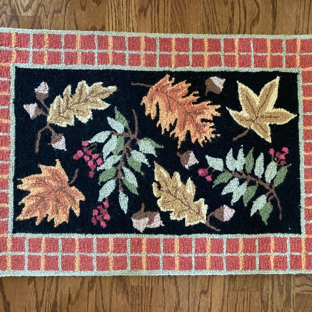 Valerie Parr Hill 100% Wool 2' x 3' Fall Accent Rug/Autumn Leaves/EUC!